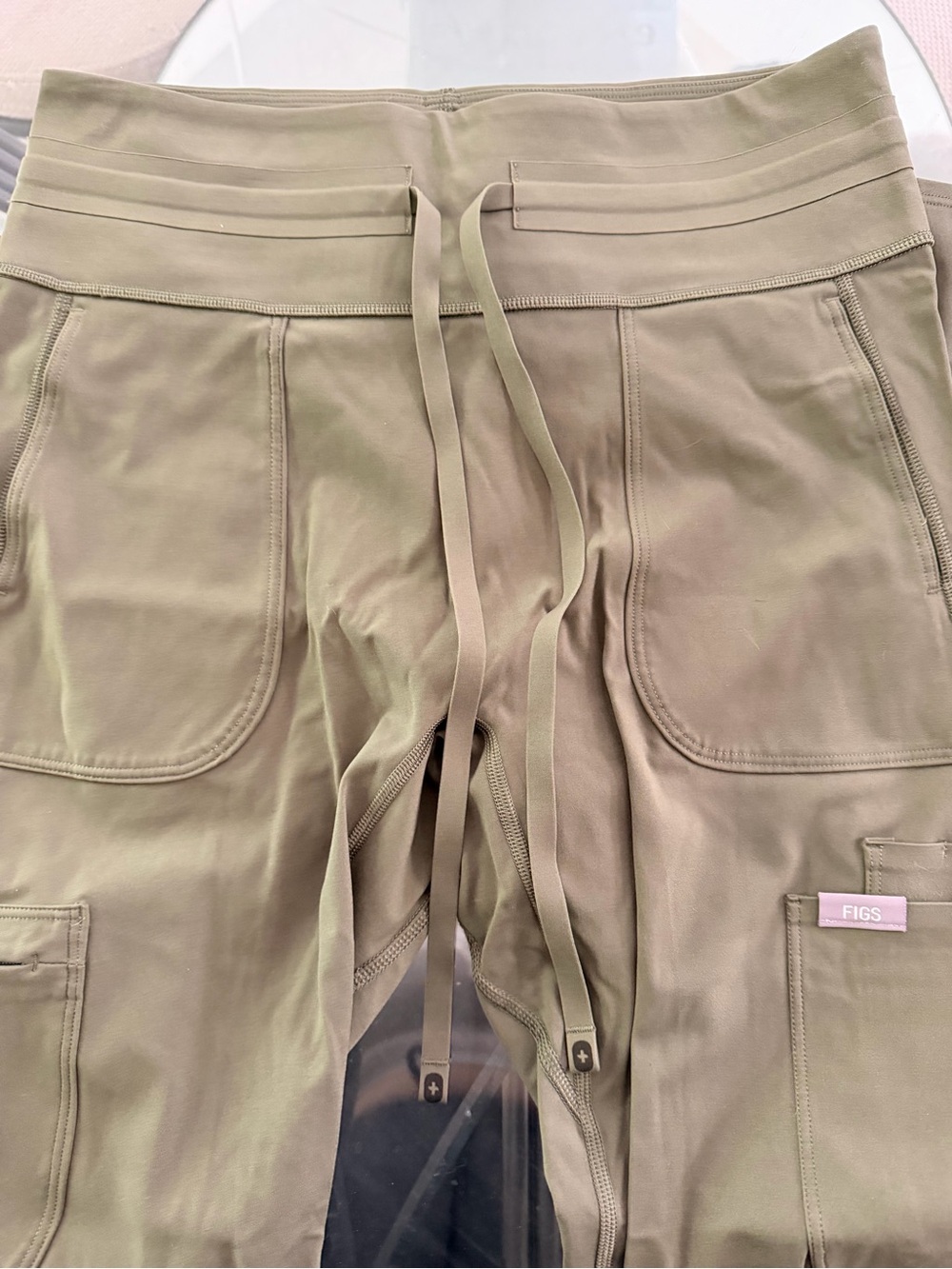 FIGS Scrub Leggings Burgandy and Moss M